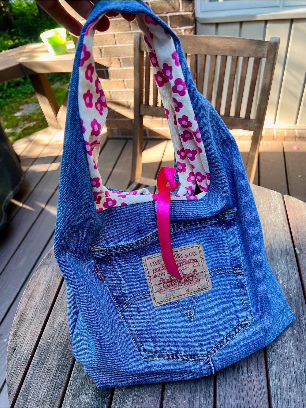 Handmade Levi’s denim & floral shoulder bag 👖🌸✨